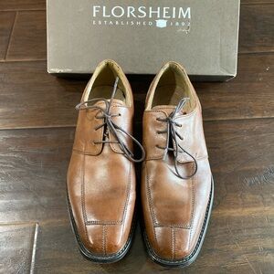 Florsheim men’s leather brown derby shoes size 8.5